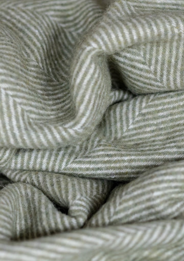 Tartan Blanket Co. Large Pet Blanket in Olive Herringbone