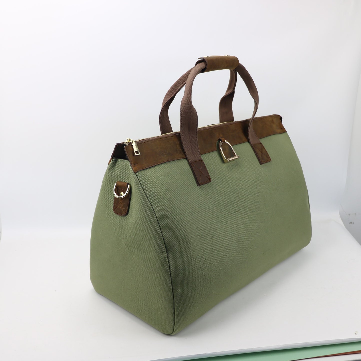 Oakbark & Chrome Weekender Bag in Brindle & Sage
